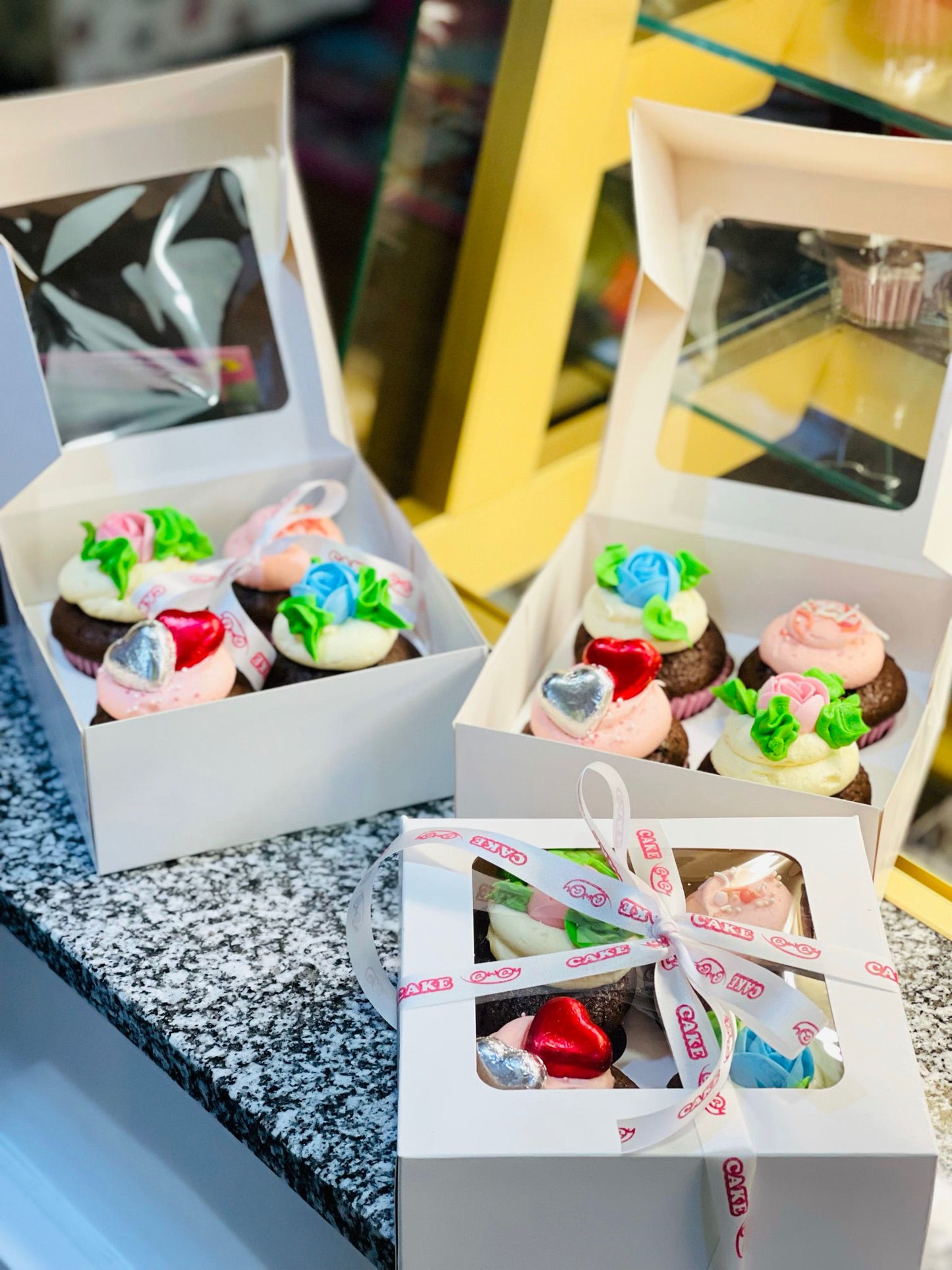 Valentines Cupcake Box Of 4